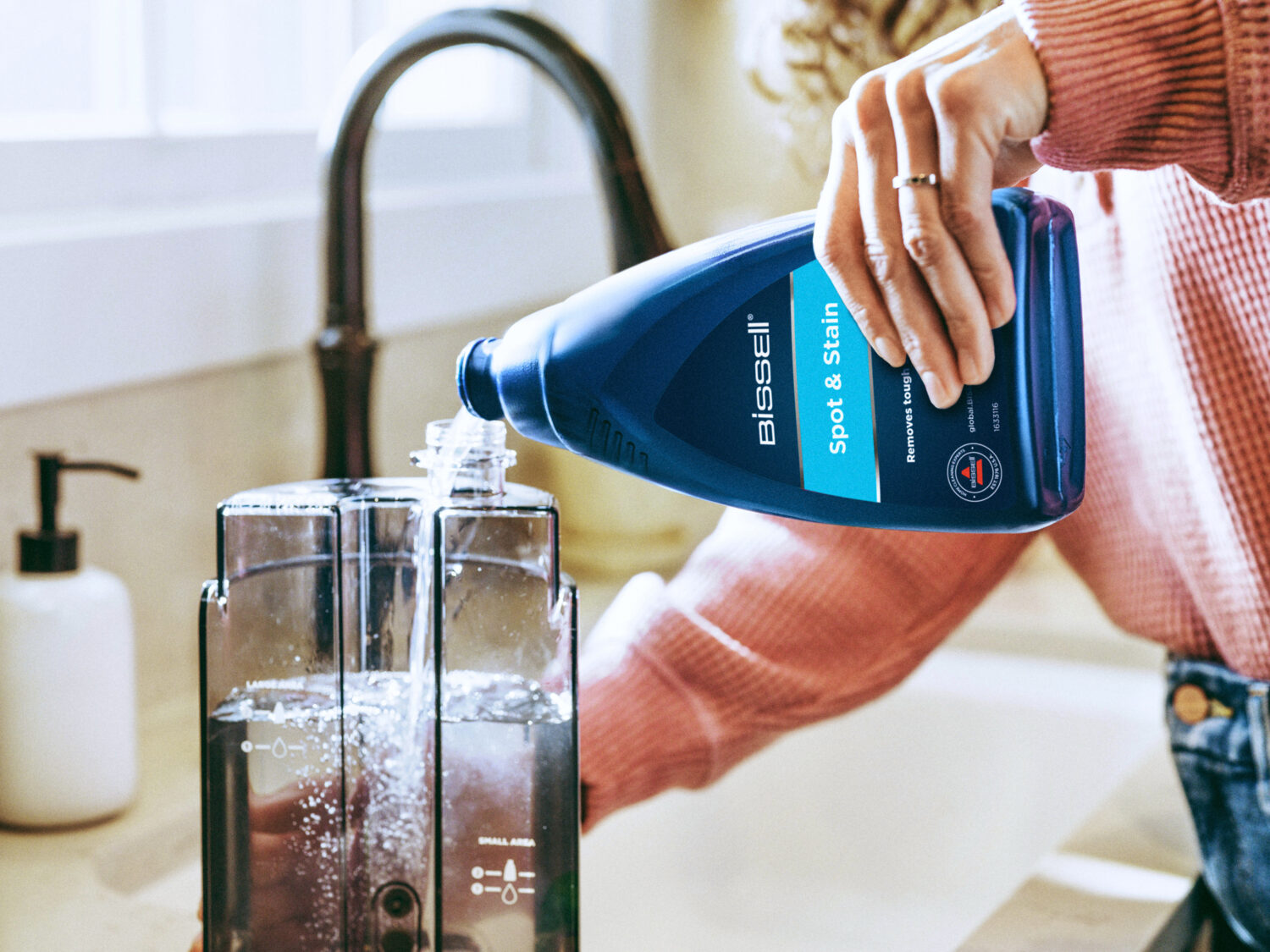 Bissell | Spot & Stain formula for spot cleaning | 1000 ml