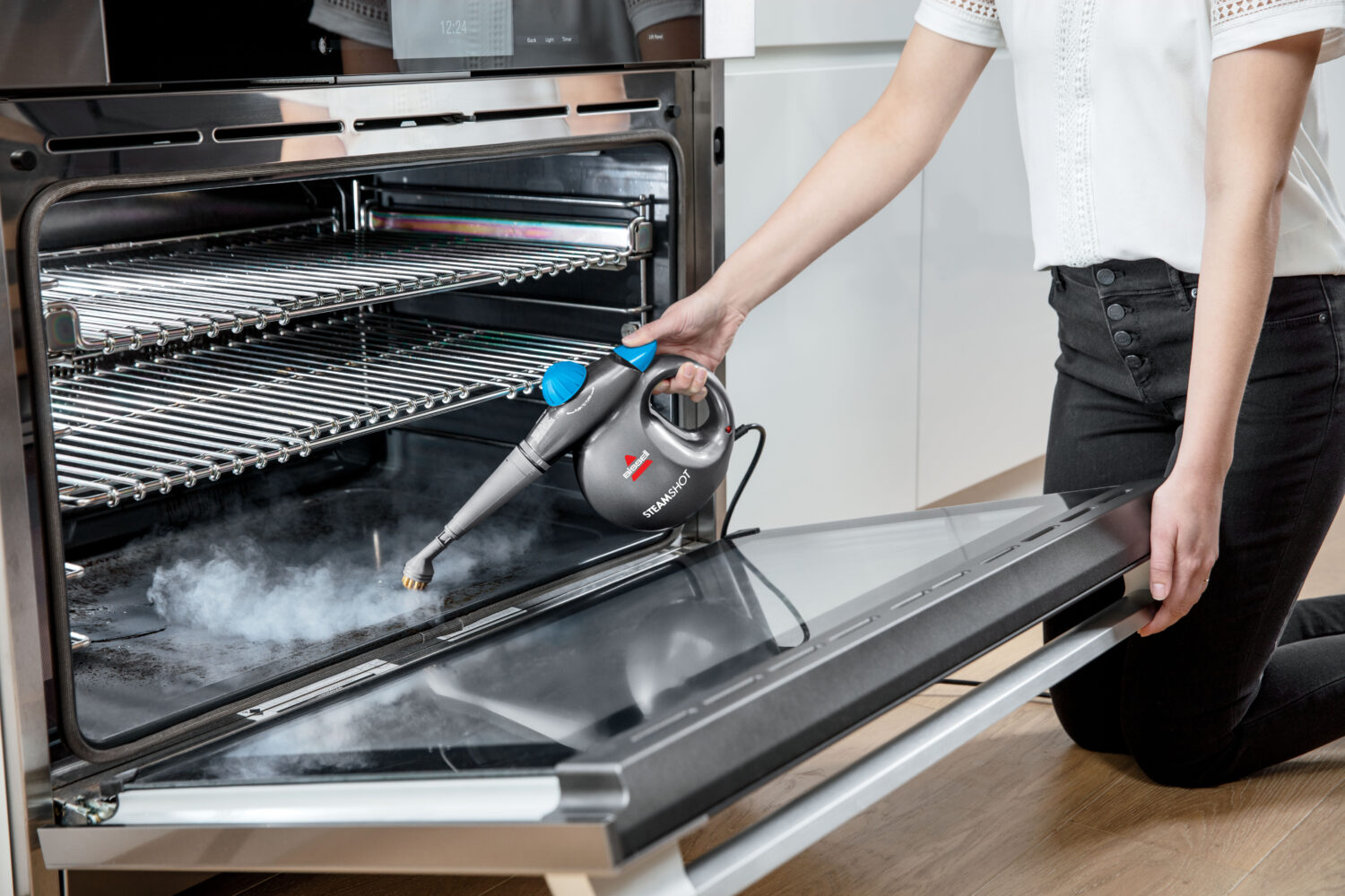 Bissell | Steam Cleaner | SteamShot | Power 1050 W | Steam pressure 4.5 bar | Water tank capacity 0.36 L | Blue/Titanium