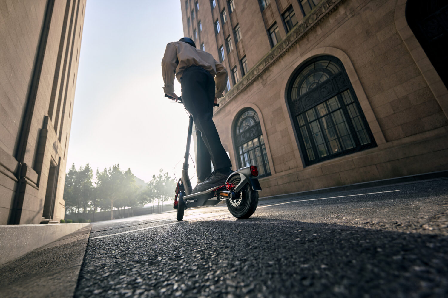 Segway | F3 E | eKickScooter | 1000 W | Up to 25 km/h | 10 " | Black
